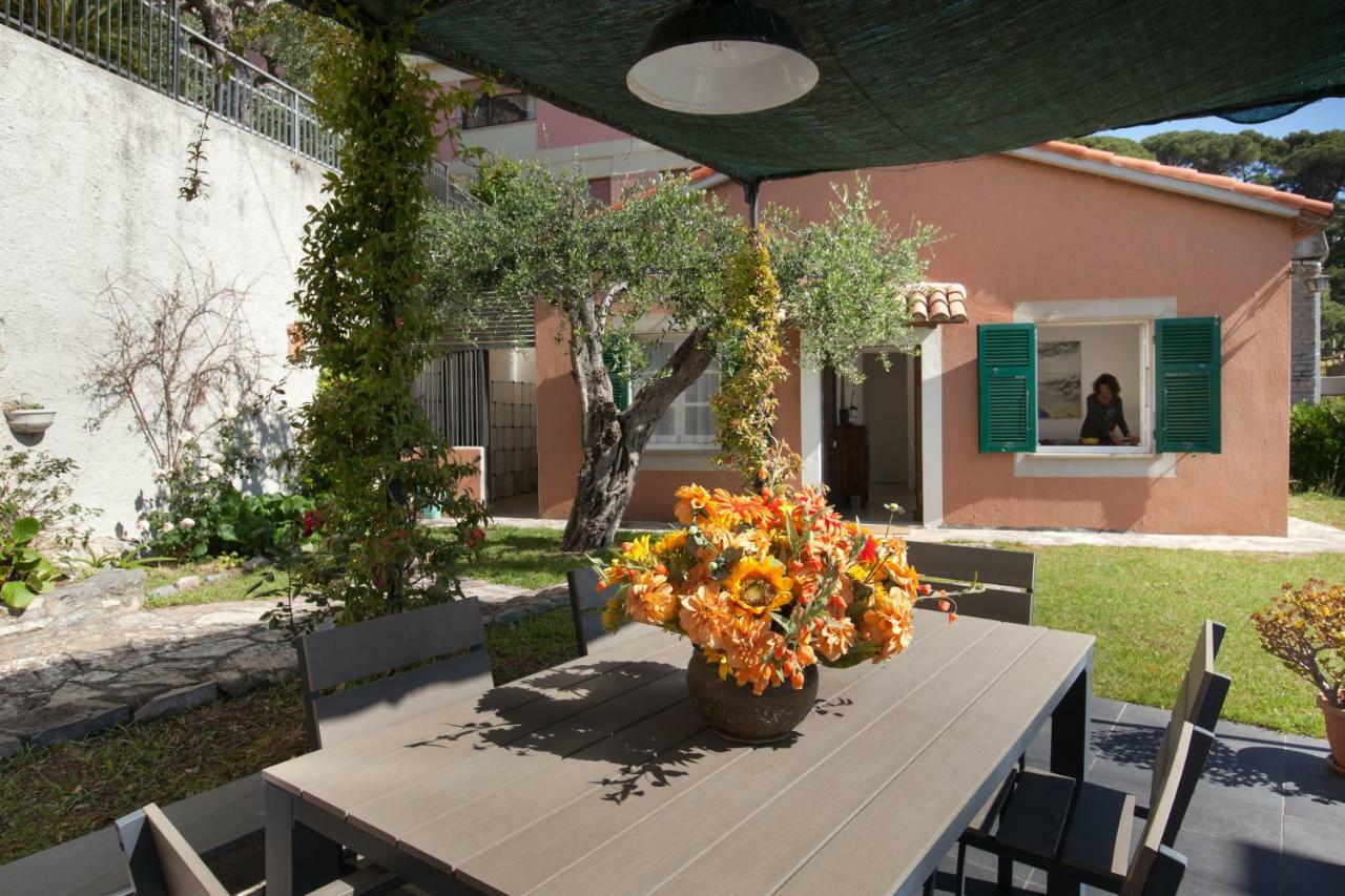 La Villetta ปอร์โตเวเนเร ภายนอก รูปภาพ